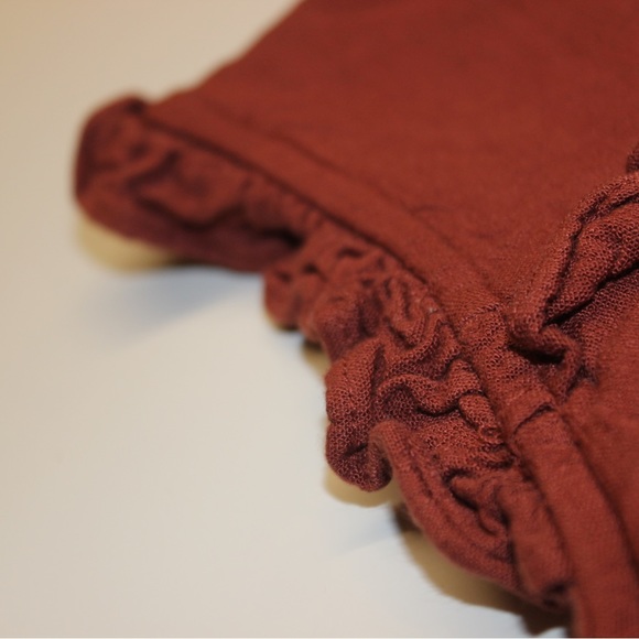 Moa Moa XS rust colored ruffled sleeveless crop top - Picture 2 of 5